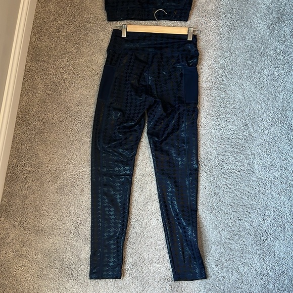 Workout Set - Picture 5 of 6